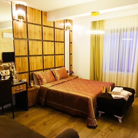 Hotel Platinum Ulcinj Extérieur photo