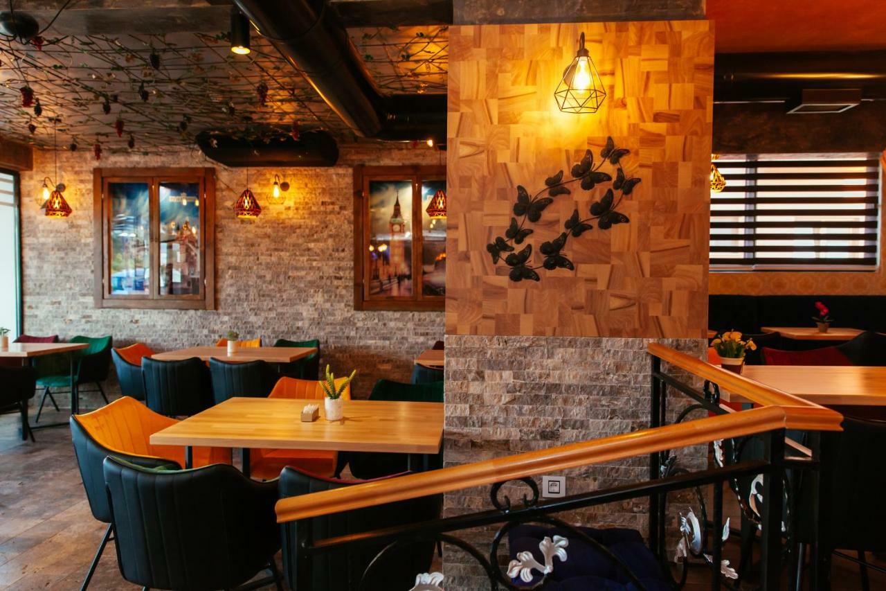 Hotel Platinum Ulcinj Extérieur photo