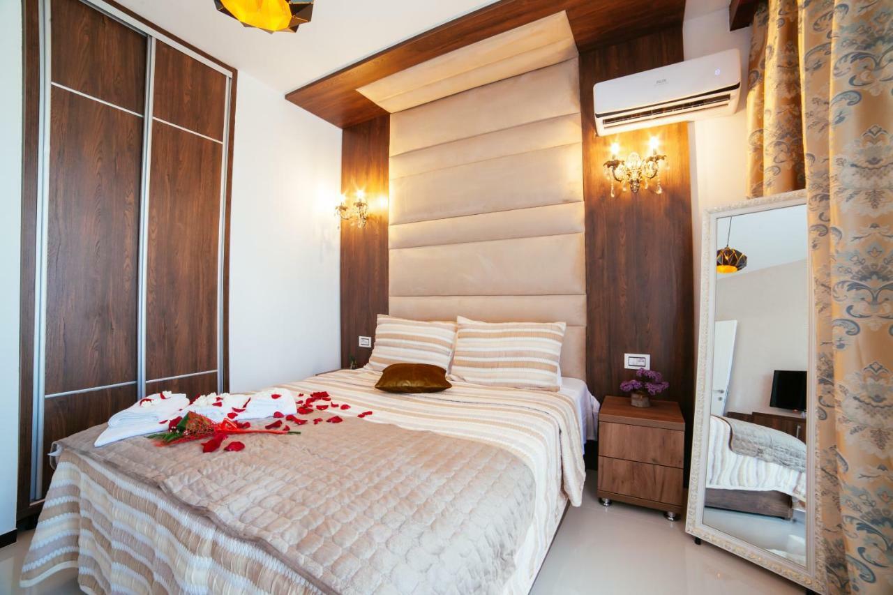 Hotel Platinum Ulcinj Extérieur photo