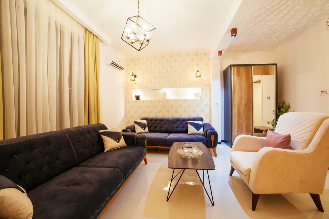 Hotel Platinum Ulcinj Extérieur photo