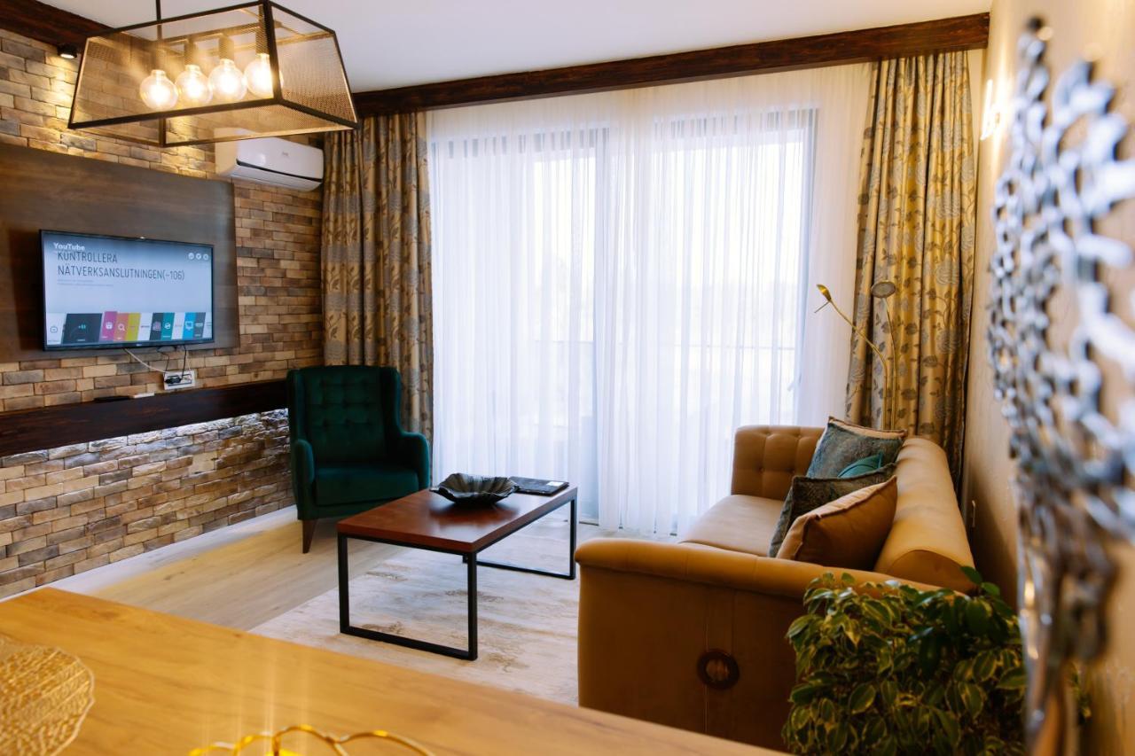 Hotel Platinum Ulcinj Extérieur photo